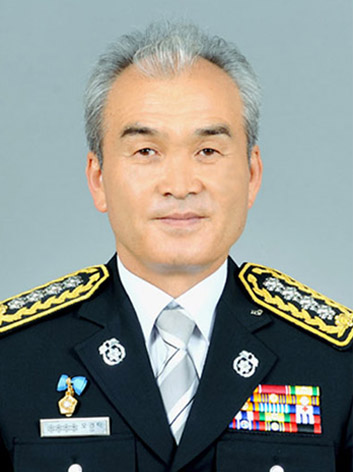 오경탁 밀양소방서장.
