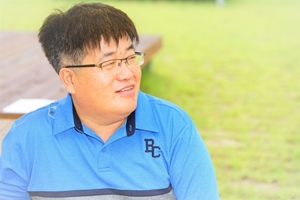 정해철 시인