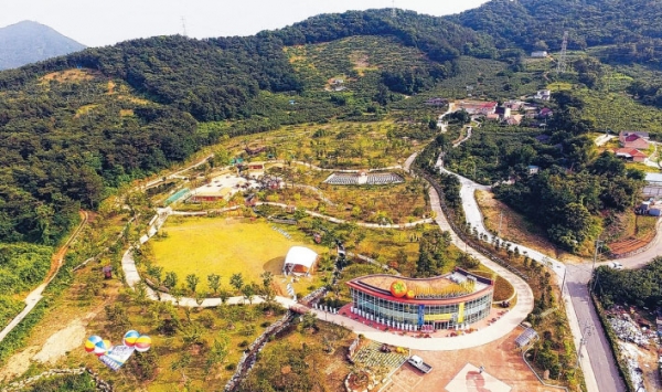 제17회 창원단감축제가 열릴 단감테마파크의 전경