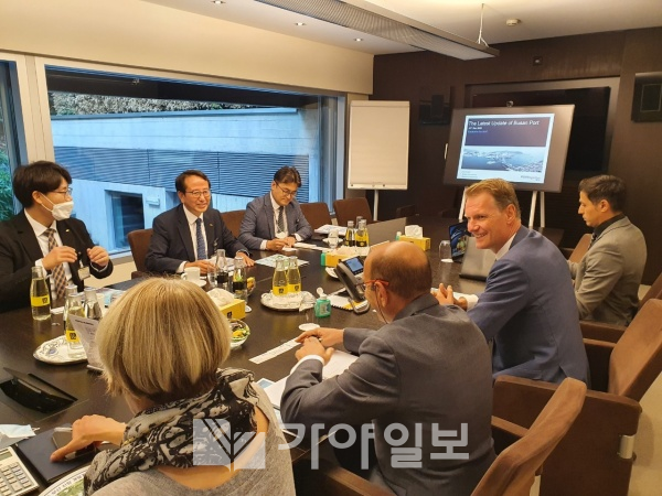 부산항만공사 강준석 사장, 글로벌 선사 대상 물동량 유치 나서)_MSC 방문 사진