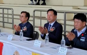 서병수·김두관 의원-공한수 서구청장, 개성고 동문체전 축하